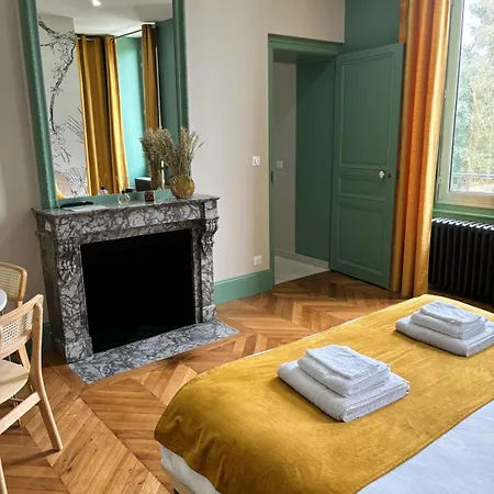 La Parenthese Flechoise, Armand Pensjonat 3*