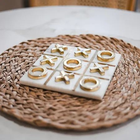 La Parenthese Flechoise, Armand Guest house 3*